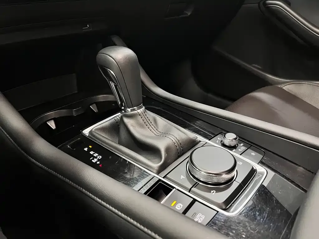 Mazda 3 Axela 2022 из CN, фото 10