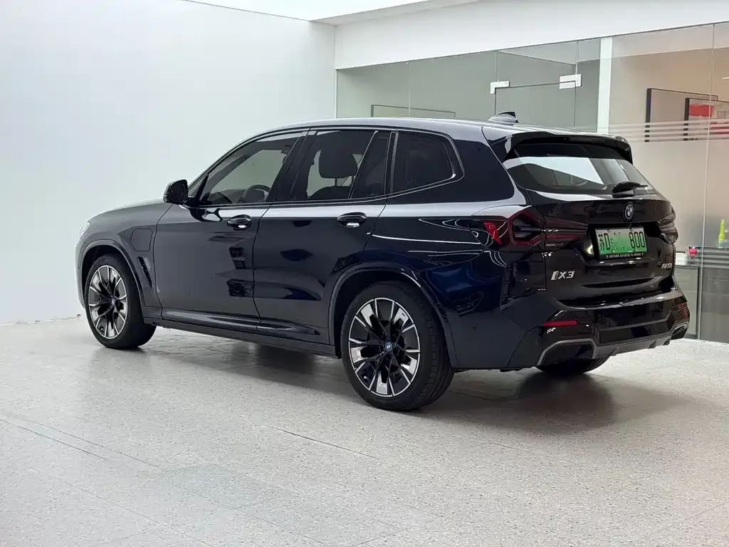 BMW iX3 2024 из CN, фото 3