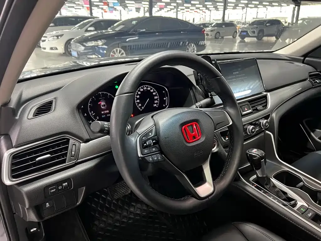 Honda Accord 2022 из CN, фото 7