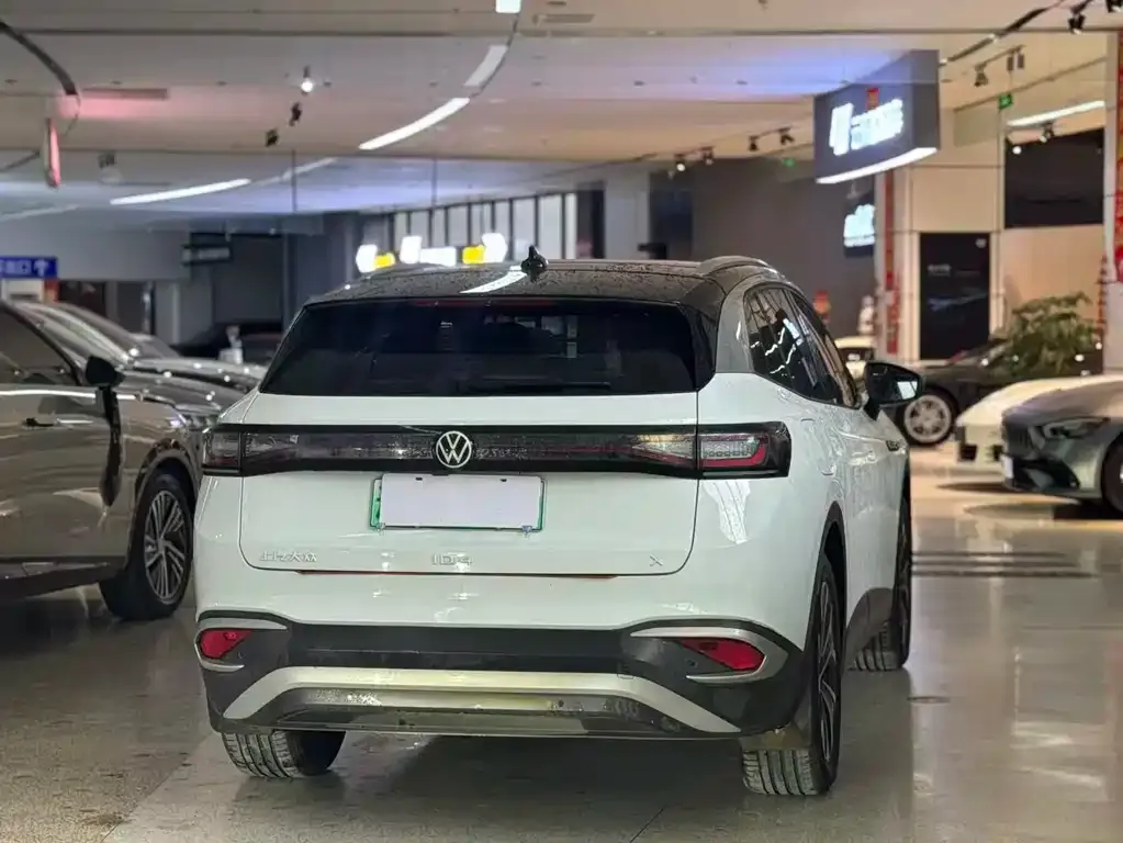 Volkswagen ID.4 X 2023 из CN, фото 8