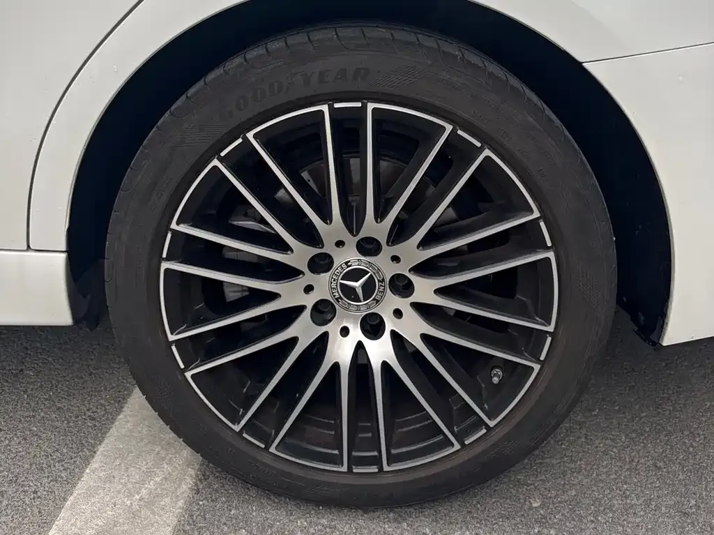 Mercedes-Benz C-Class 2024 из CN, фото 7