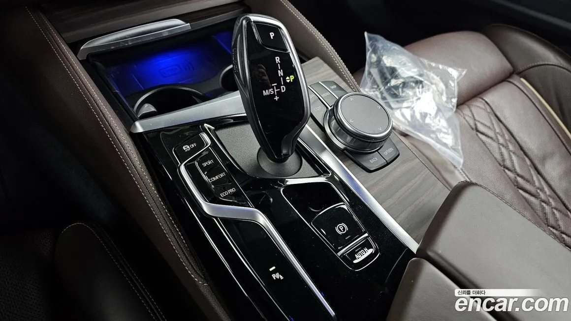 BMW 5-Series 2021 из KR, фото 9