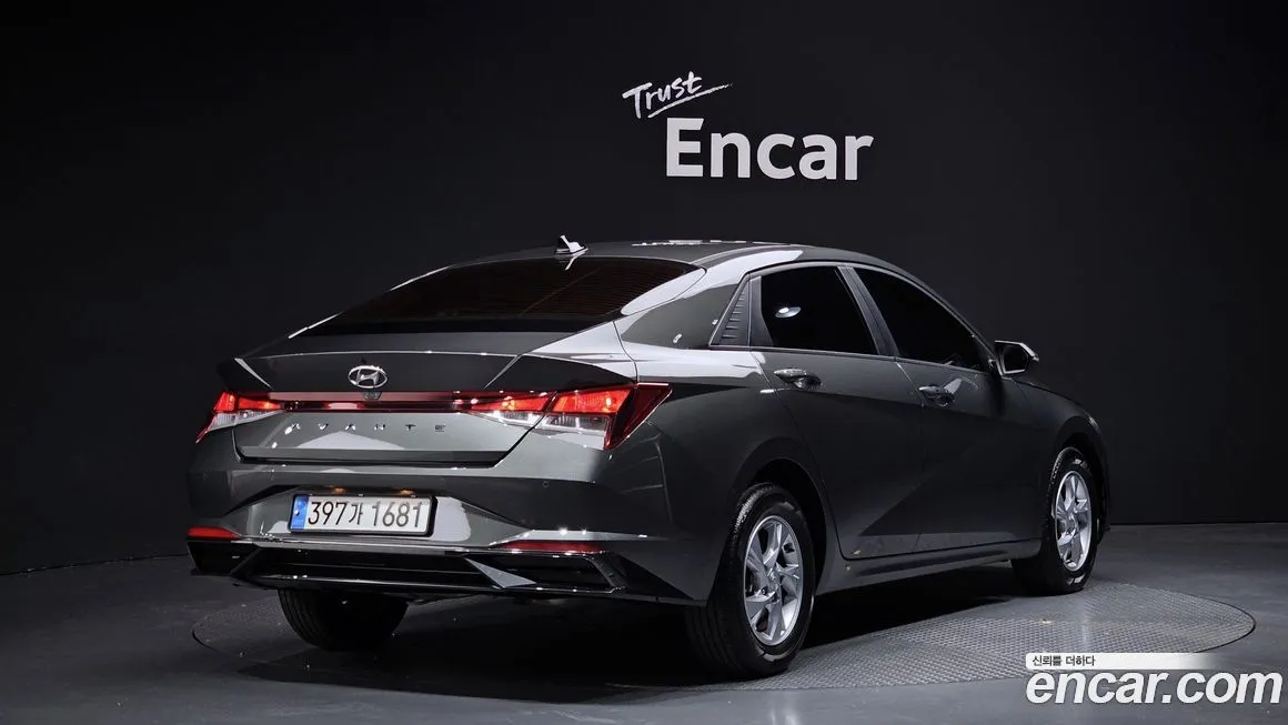 Hyundai AVANTE — фото 2