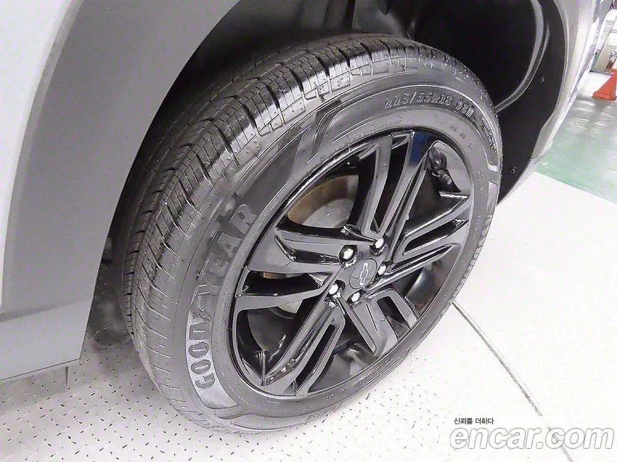 Chevrolet (GM Daewoo) Trax 2025 из KR, фото 5