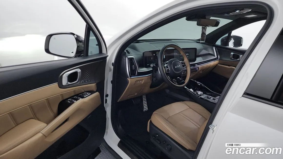 Kia Sorento — фото 10