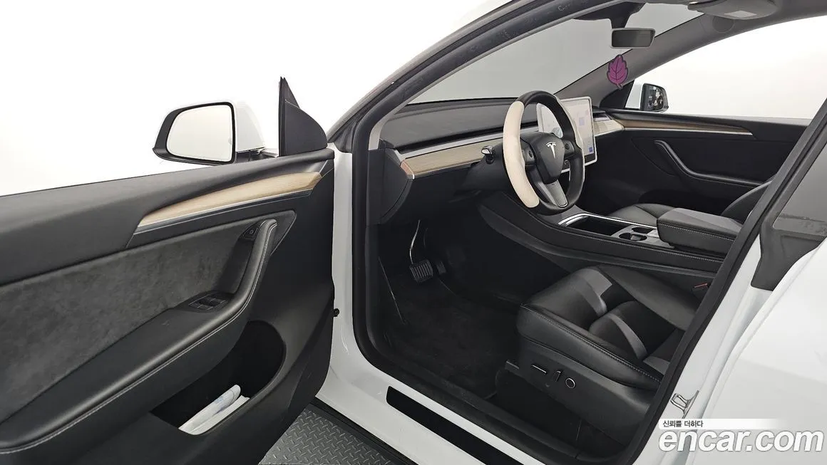 Tesla Model Y 2024 из KR, фото 10
