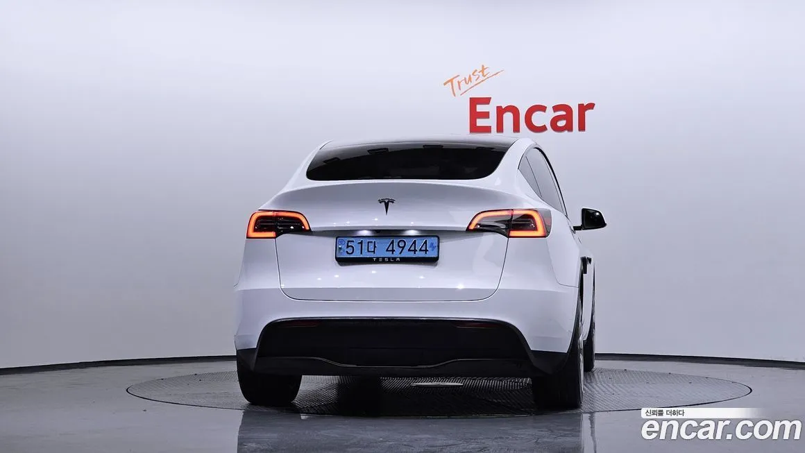 Tesla Model Y 2024 из KR, фото 4