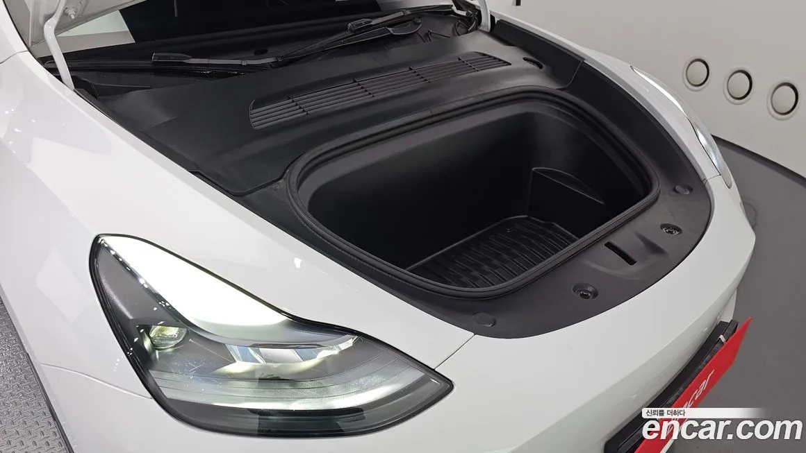 Tesla Model Y 2024 из KR, фото 6