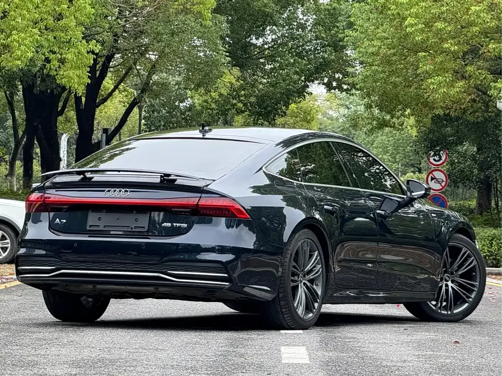 Audi A7 — фото 3
