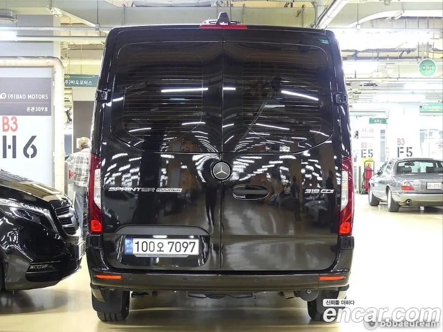 Mercedes-Benz Sprinter 2023 из KR, фото 3
