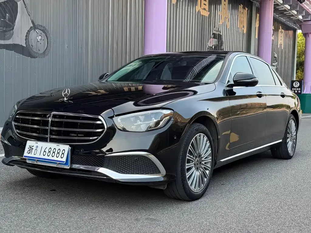 Mercedes-Benz E-Class 2023 из CN, фото 1