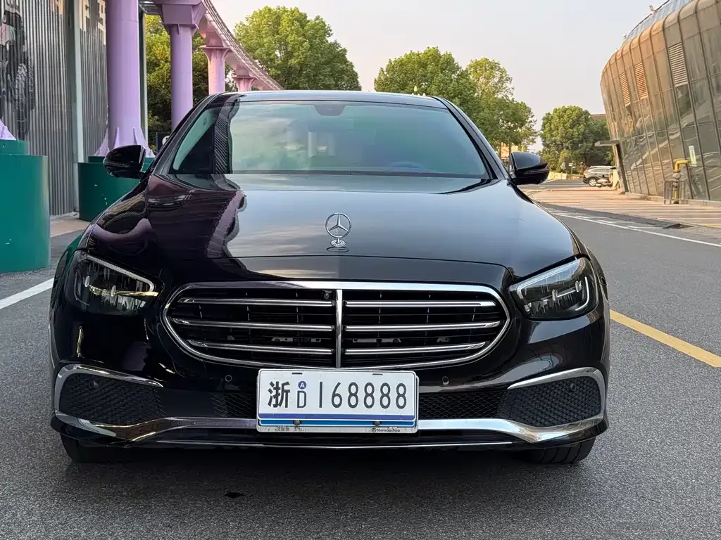 Mercedes-Benz E-Class 2023 из CN, фото 2
