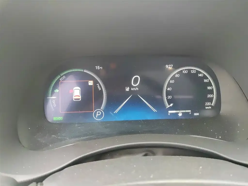 Toyota Crown Kluger 2024 из CN, фото 4