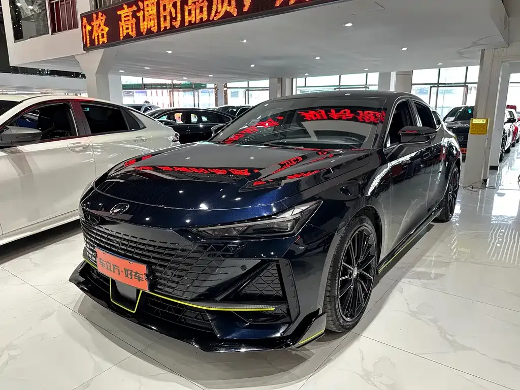 Changan UNI-V 2023 из CN, фото 1