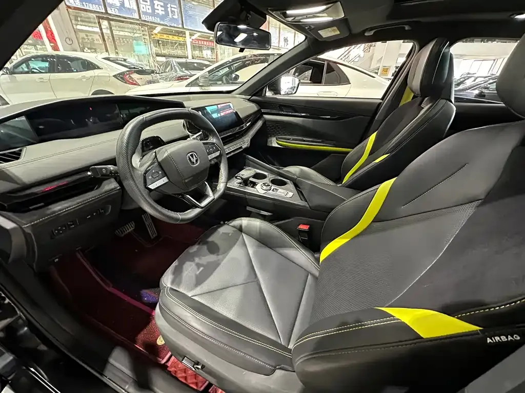 Changan UNI-V 2023 из CN, фото 8