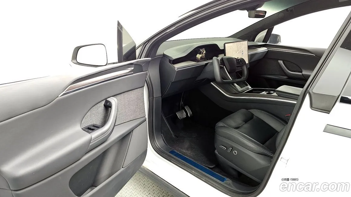 Tesla Model X 2024 из KR, фото 10