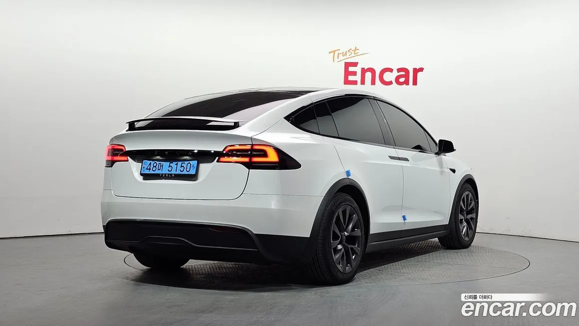 Tesla Model X 2024 из KR, фото 2