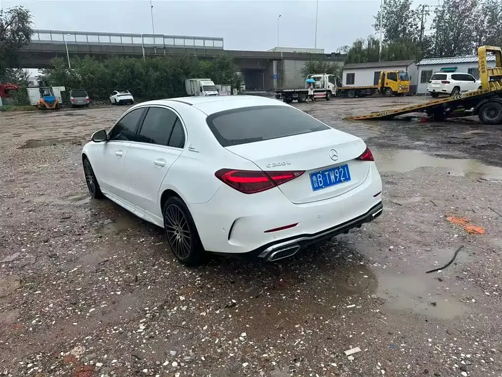 [object Object] C-Class 2024 из CN, фото 5