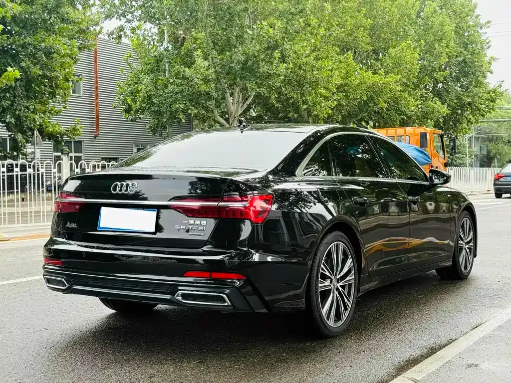 Audi A6L 2021 из CN, фото 6