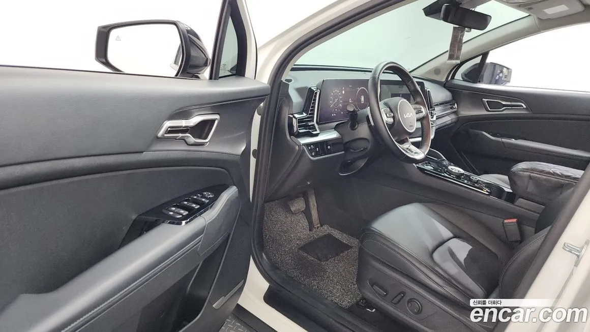 Kia Sportage — фото 10