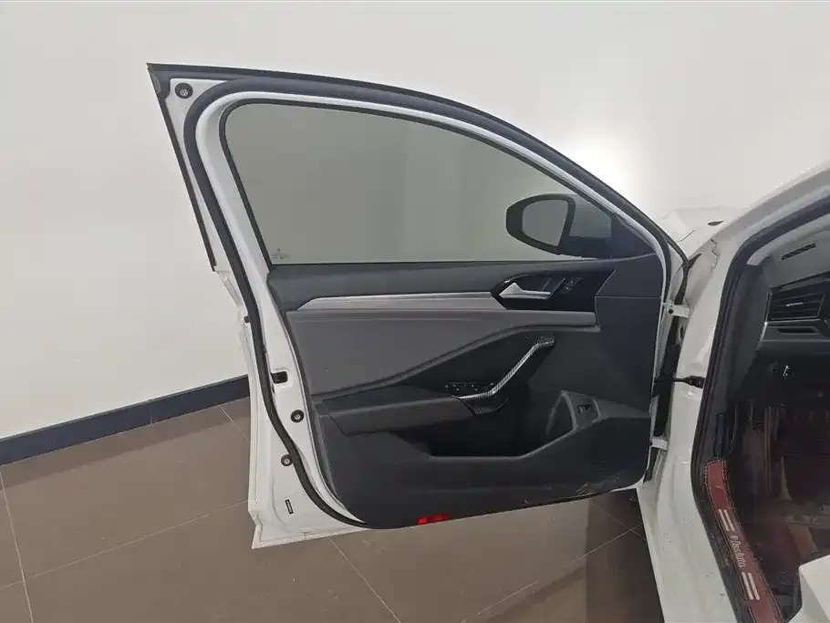Volkswagen Sagitar 2022 из CN, фото 7