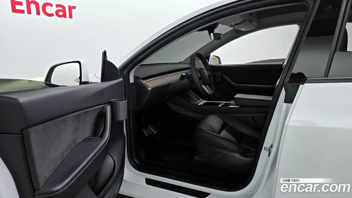 Tesla Model Y 2022 из KR, фото 10