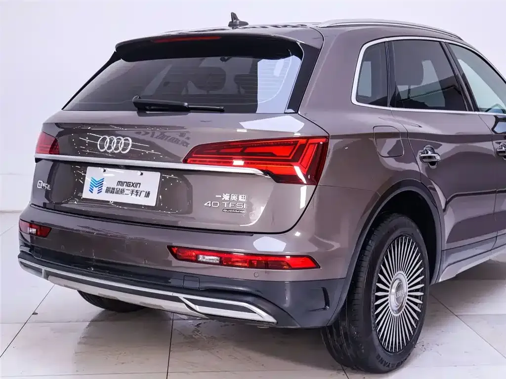 Audi Q5L 2022 из CN, фото 8