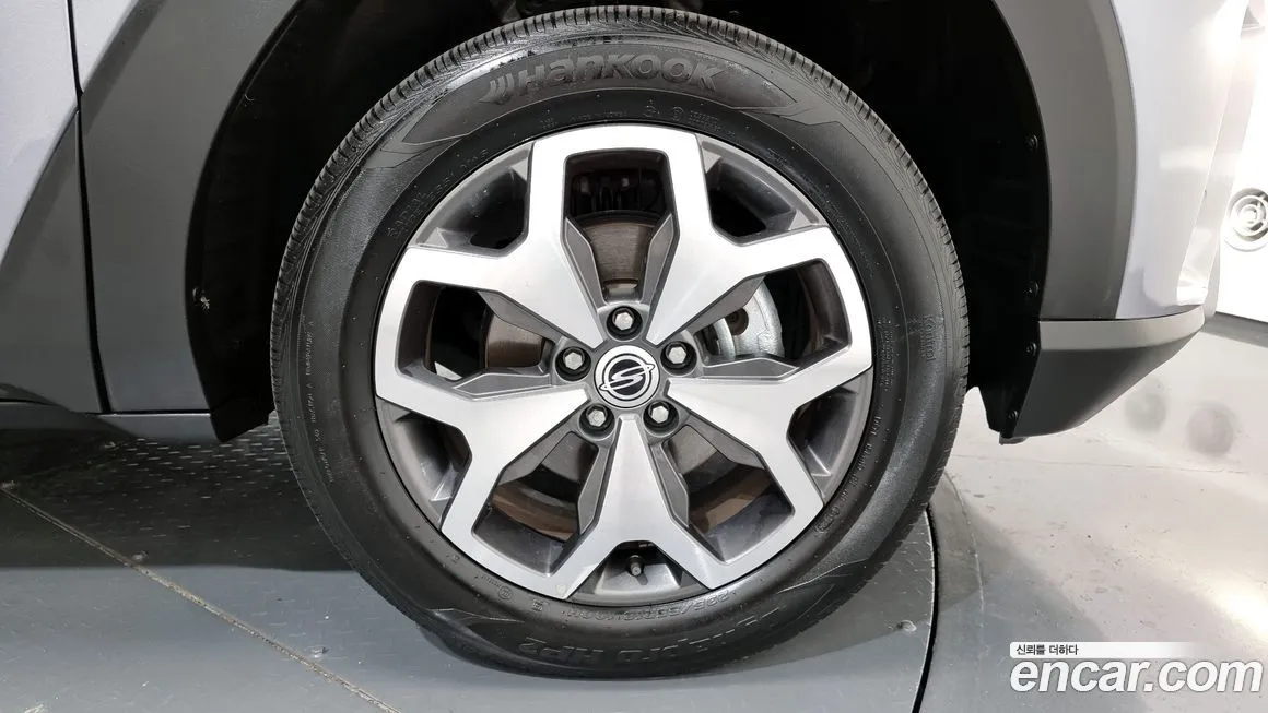 KG Mobility (Ssangyong) Torres — фото 5