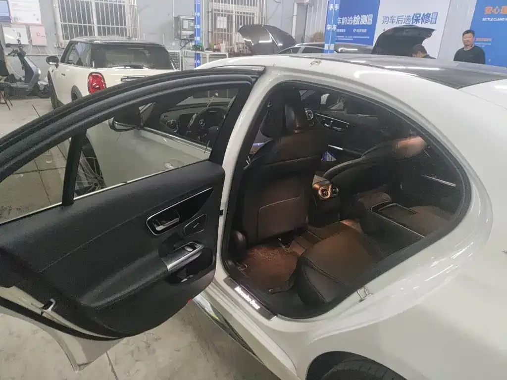 Mercedes-Benz C-Class 2023 из CN, фото 6