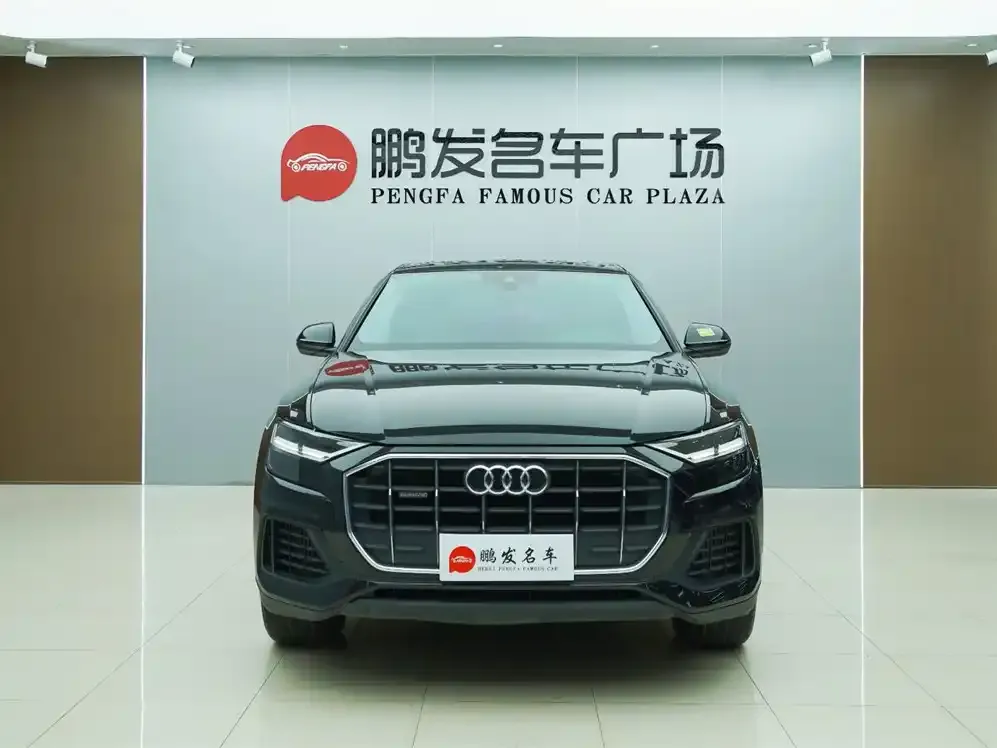 Audi Q8 2022 из CN, фото 2