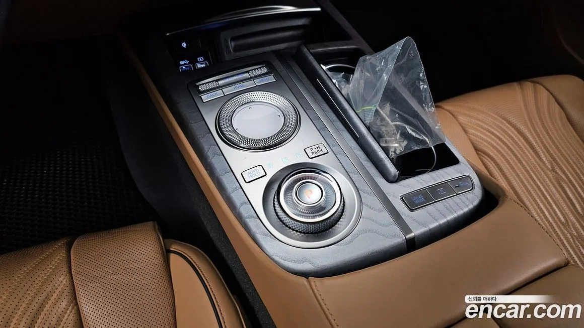 Genesis G80 — фото 9