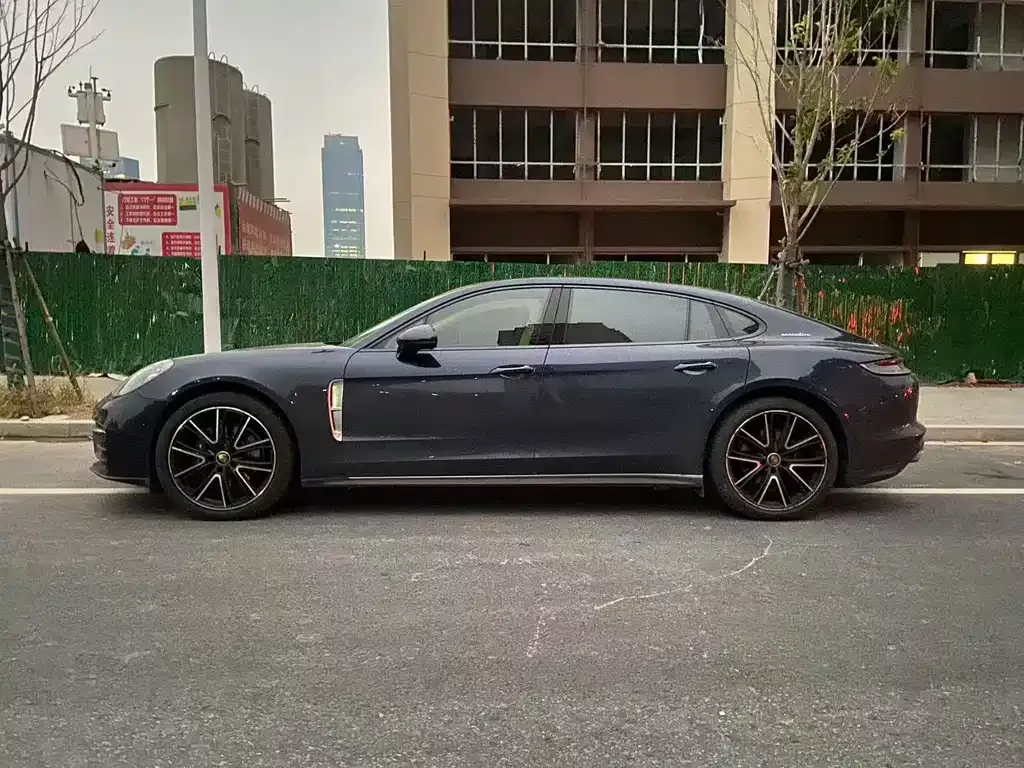 Porsche Panamera 2021 из CN, фото 3