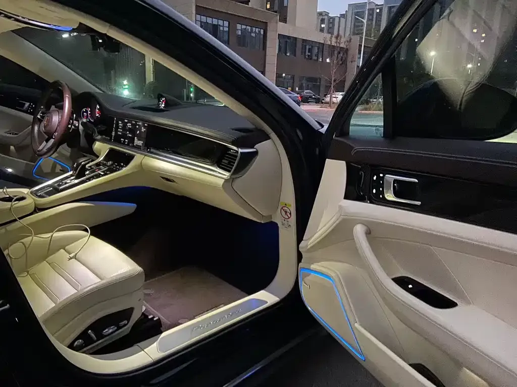 Porsche Panamera 2021 из CN, фото 7