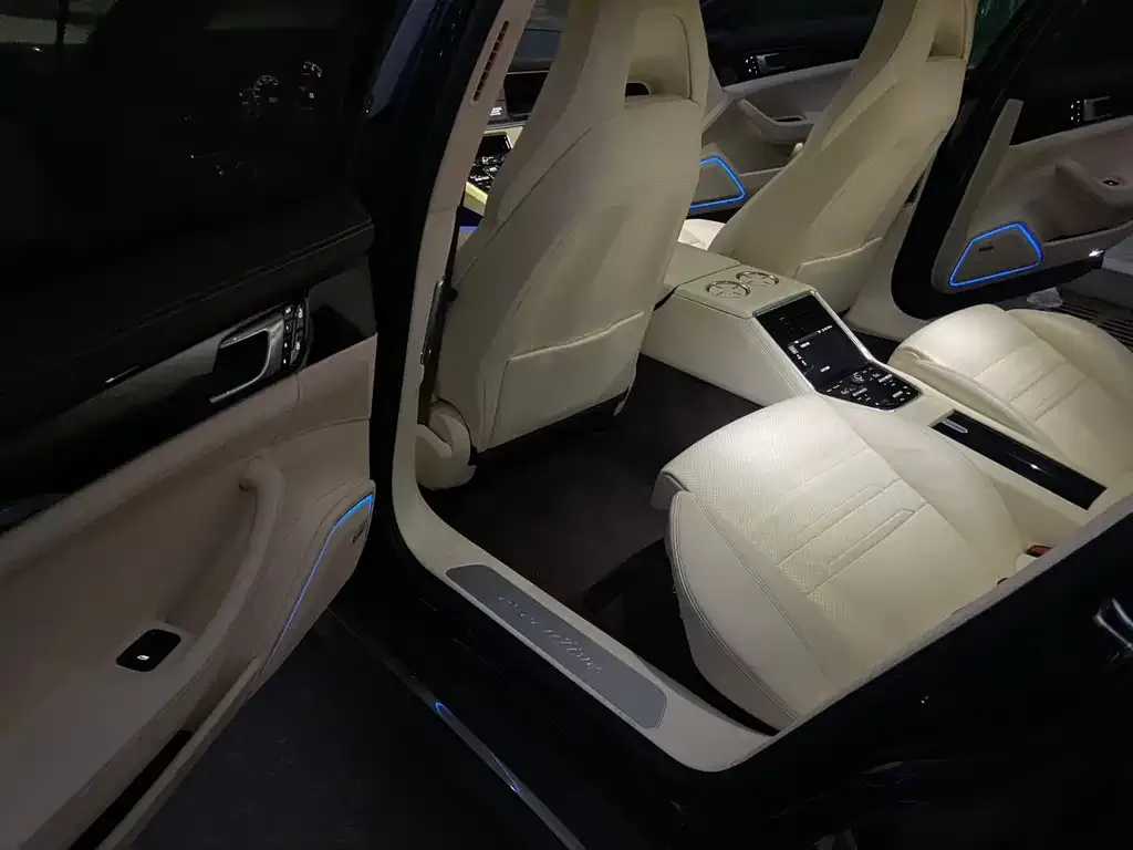 Porsche Panamera 2021 из CN, фото 8