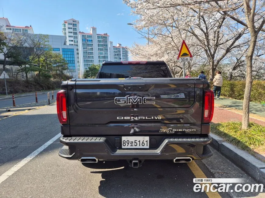 GMC Sierra 2024 из KR, фото 4