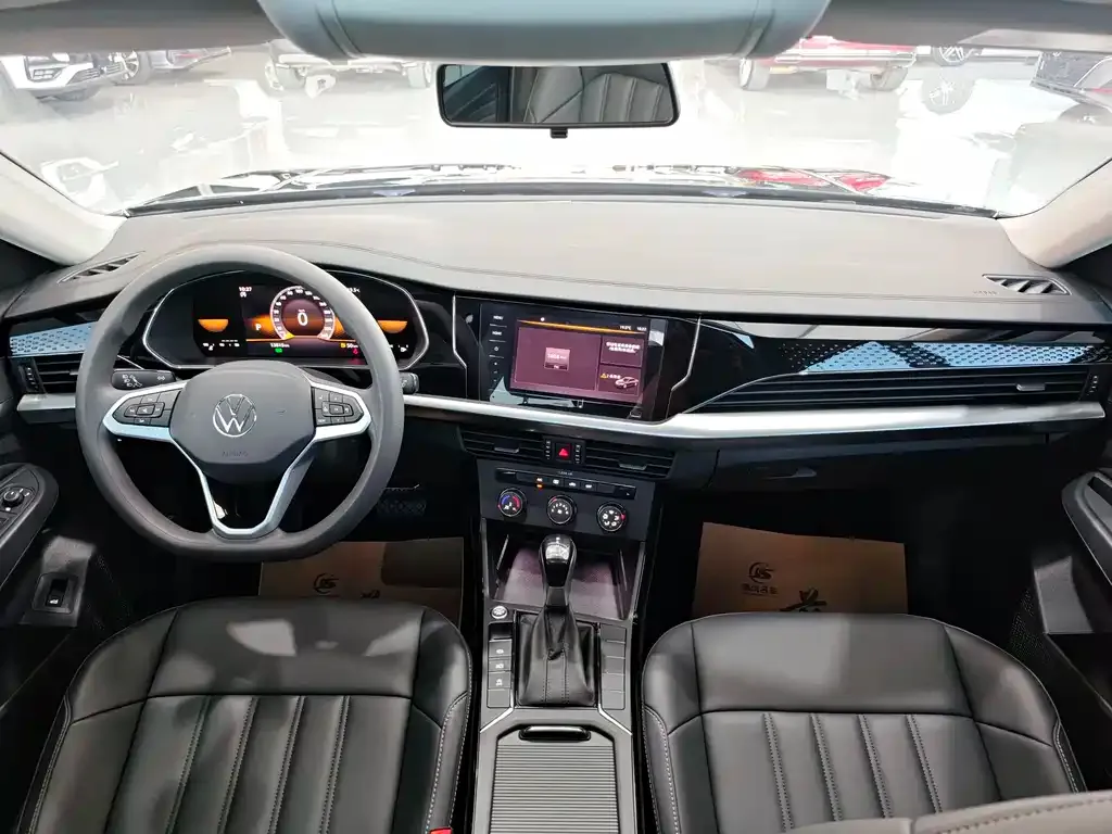 Volkswagen Passat — фото 5