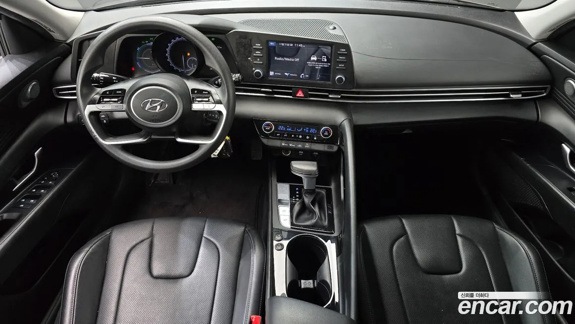 Hyundai AVANTE — фото 7