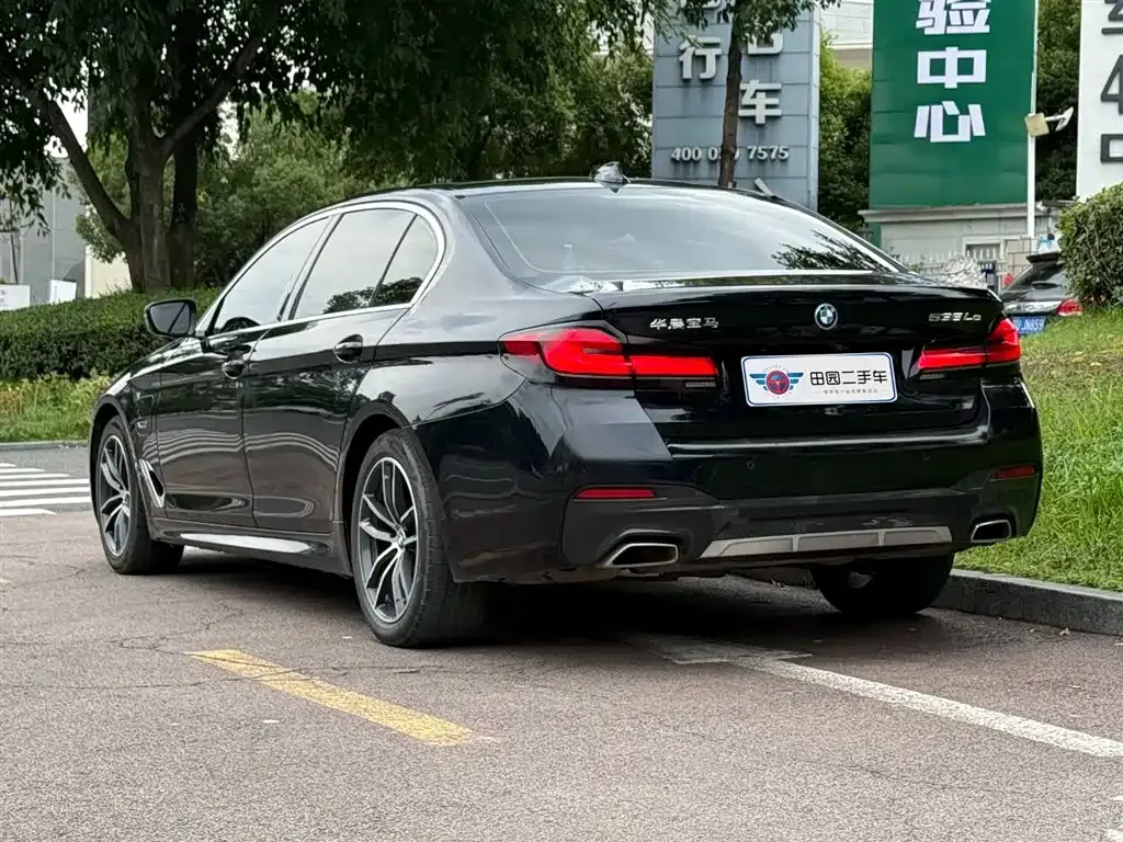 BMW 5 Series New Energy — фото 4