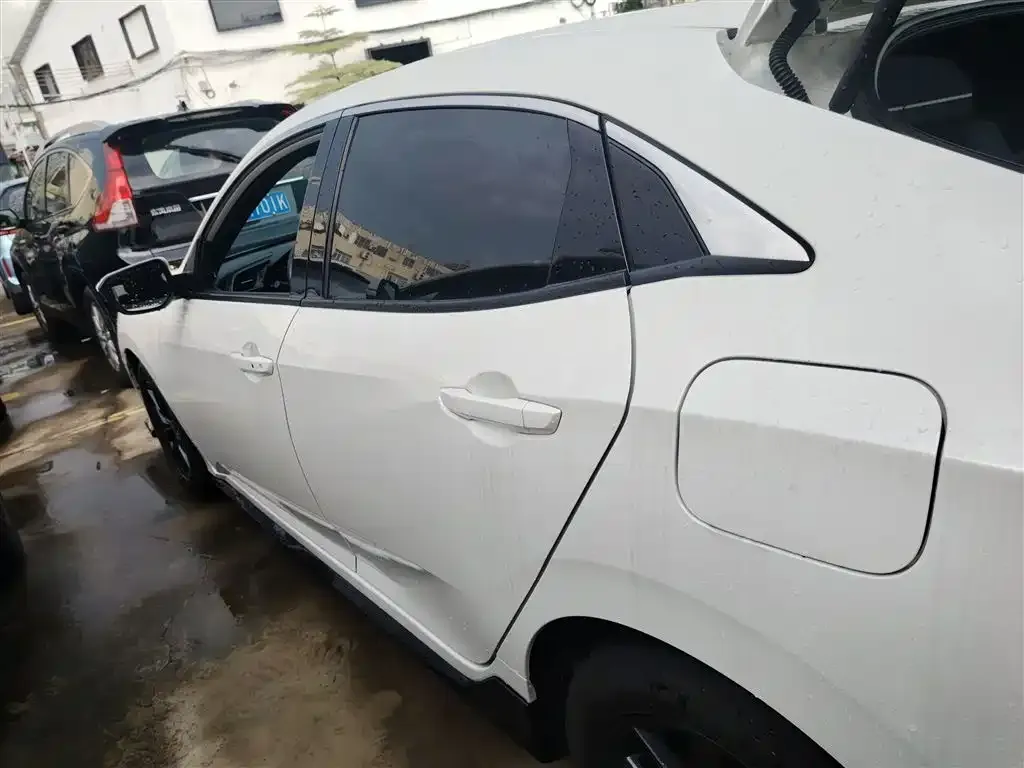 Honda Civic 2022 из CN, фото 5