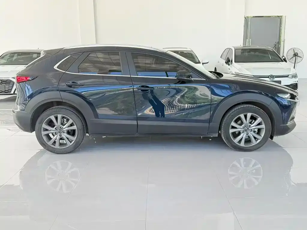 Mazda CX-30 2023 из CN, фото 8