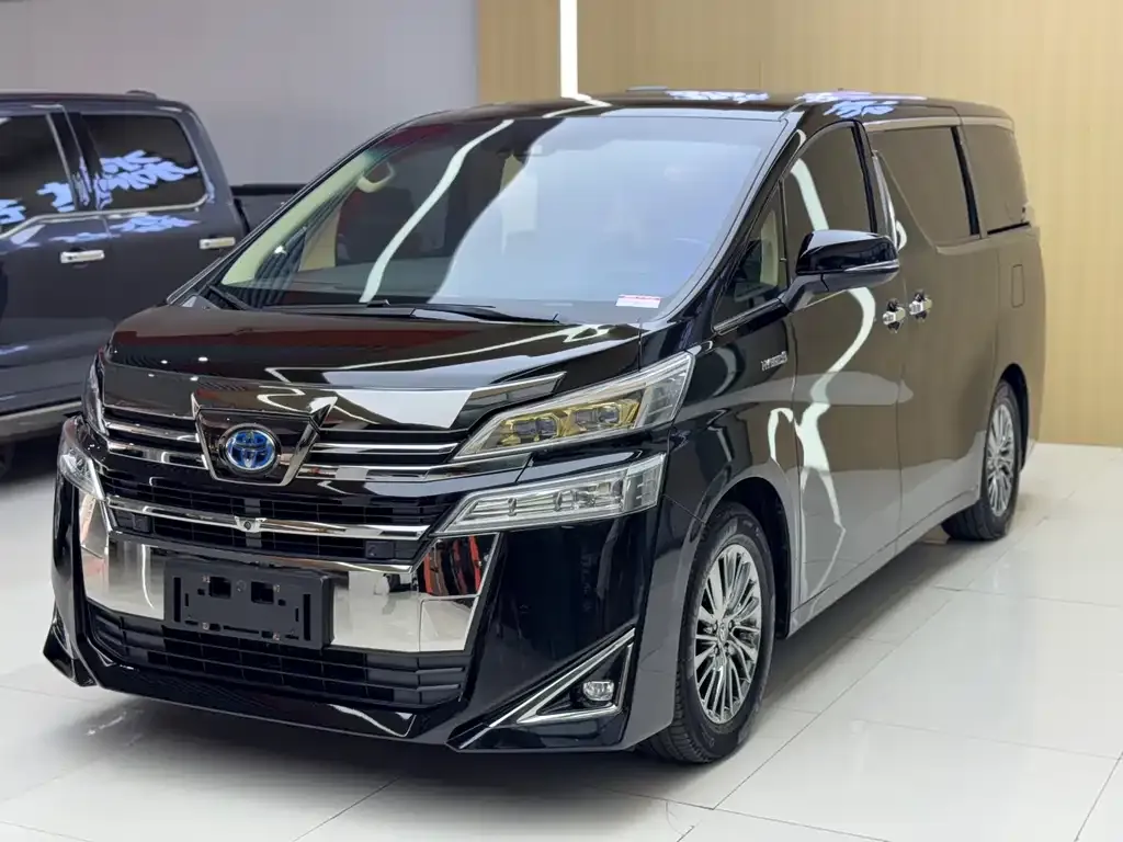 Toyota Vellfire — фото 2