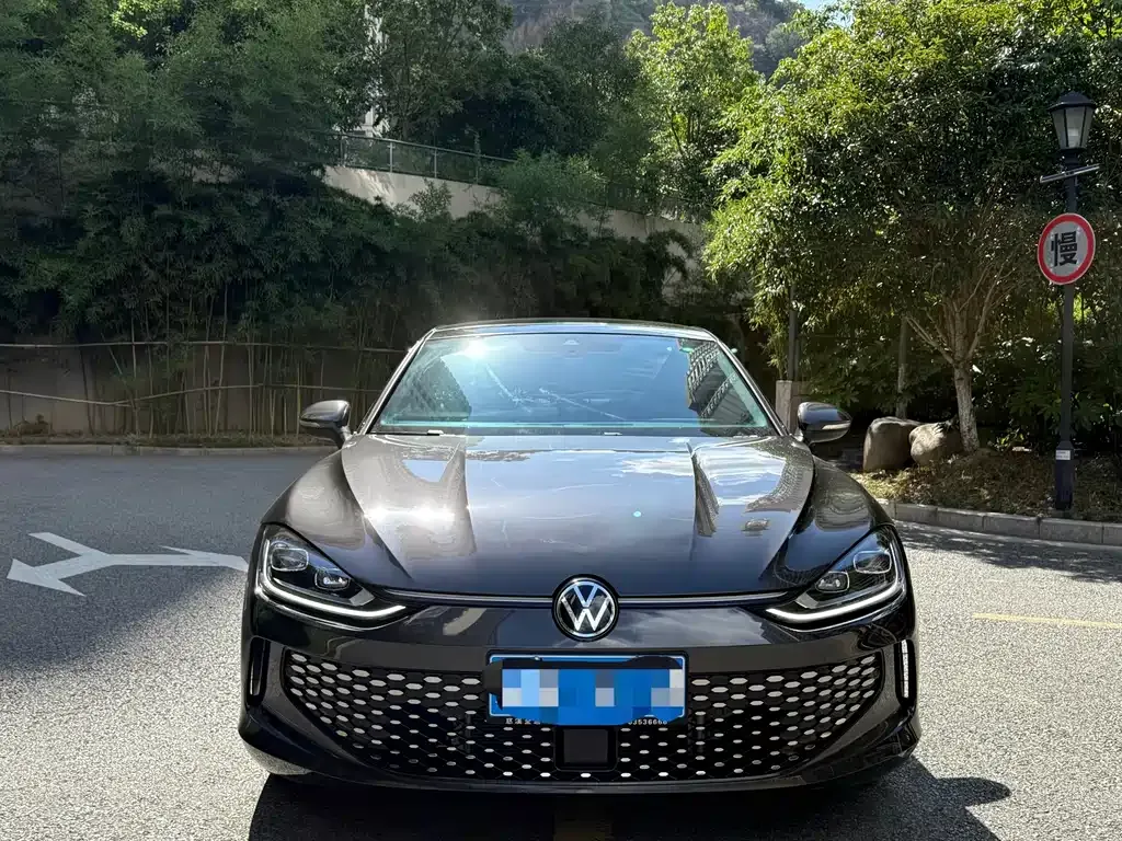 Volkswagen Lamando 2023 из CN, фото 2
