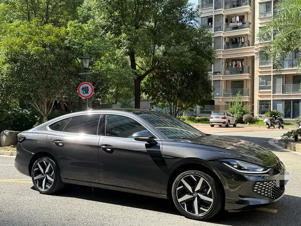Volkswagen Lamando 2023 из CN, фото 3