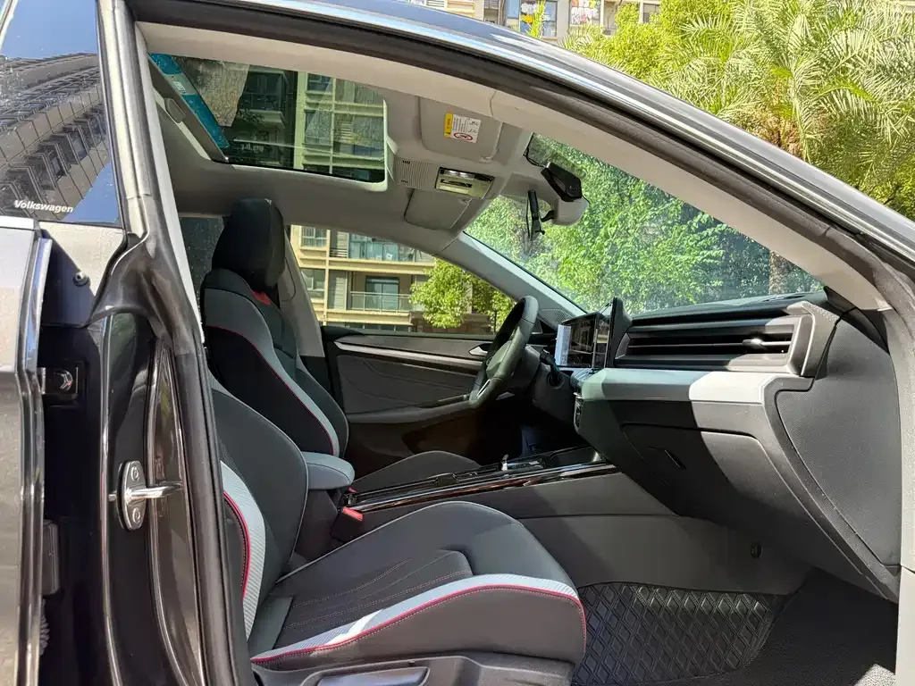 Volkswagen Lamando 2023 из CN, фото 6