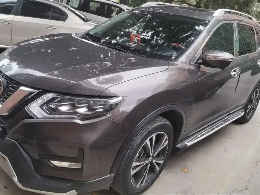 Nissan X-Trail 2021 из CN, фото 1