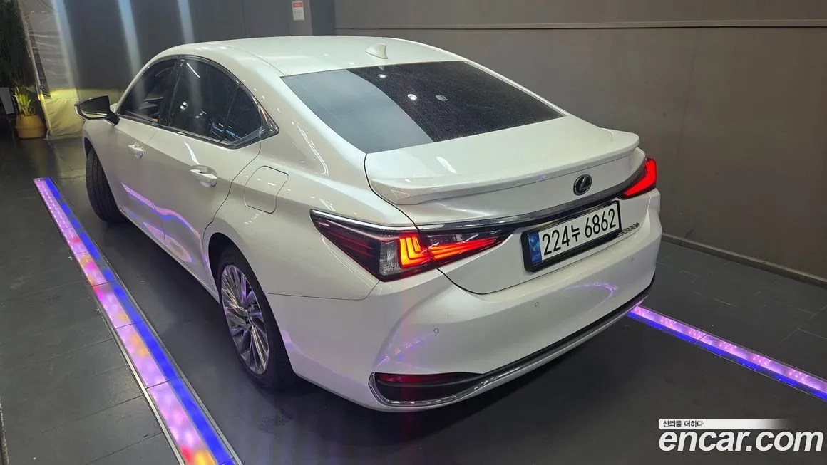 Lexus ES 2023 из KR, фото 5