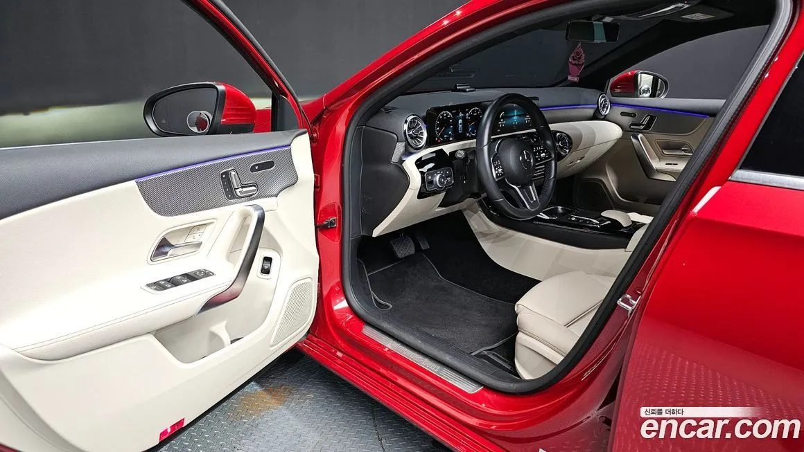 Mercedes-Benz A-Class 2023 из KR, фото 10