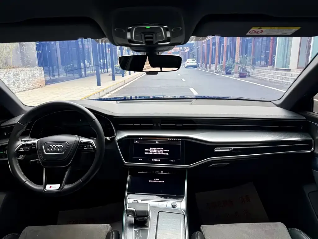 Audi A6L 2023 из CN, фото 5