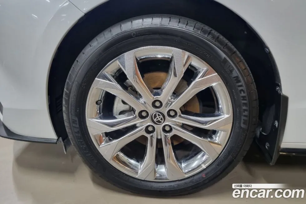 Toyota Sienna 2023 из KR, фото 9