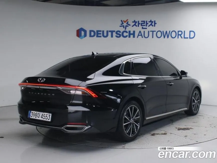 Hyundai Grandeur 2022 из KR, фото 2